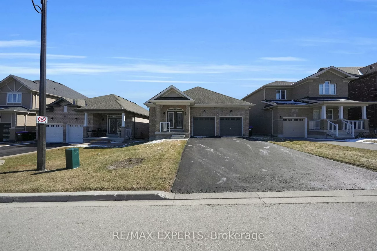 57, Hopkins, Bradford, Bradford West Gwillimbury