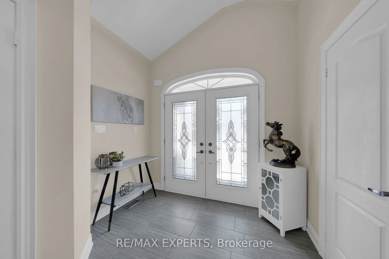 57, Hopkins, Bradford, Bradford West Gwillimbury