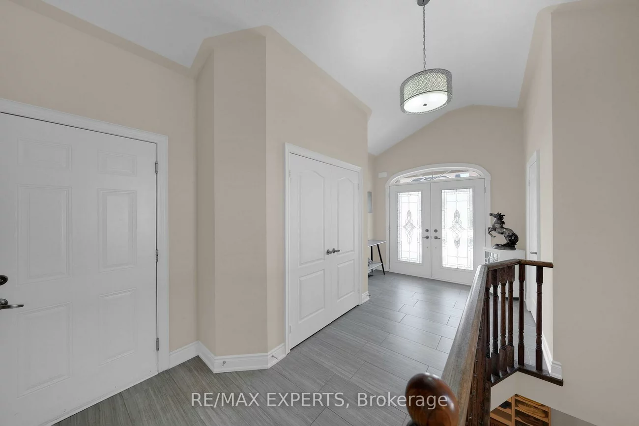 57, Hopkins, Bradford, Bradford West Gwillimbury