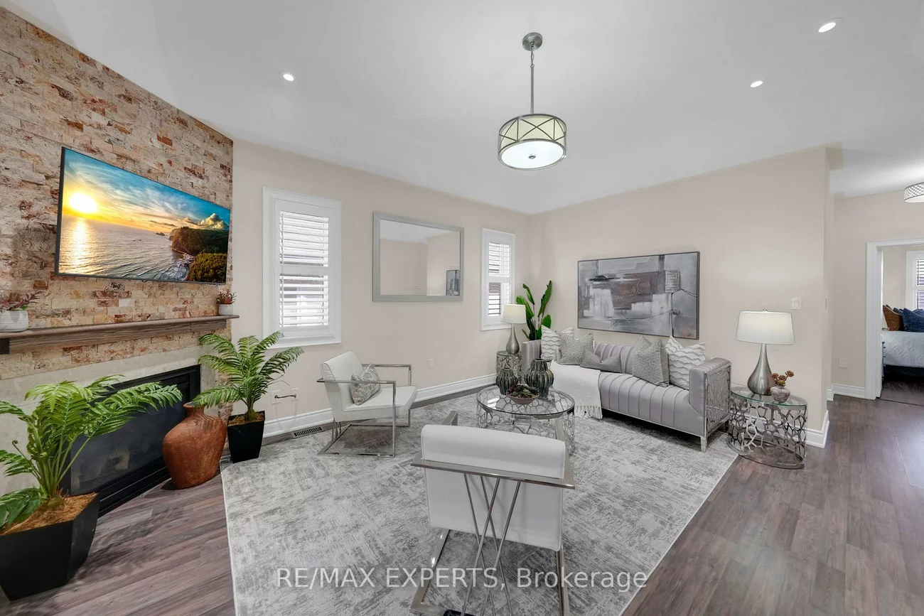 57, Hopkins, Bradford, Bradford West Gwillimbury