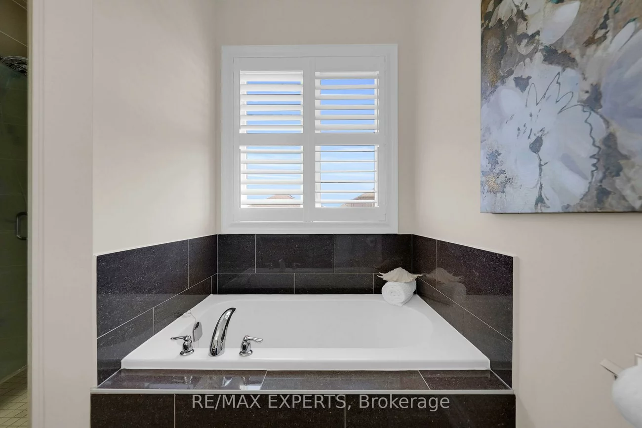 57, Hopkins, Bradford, Bradford West Gwillimbury