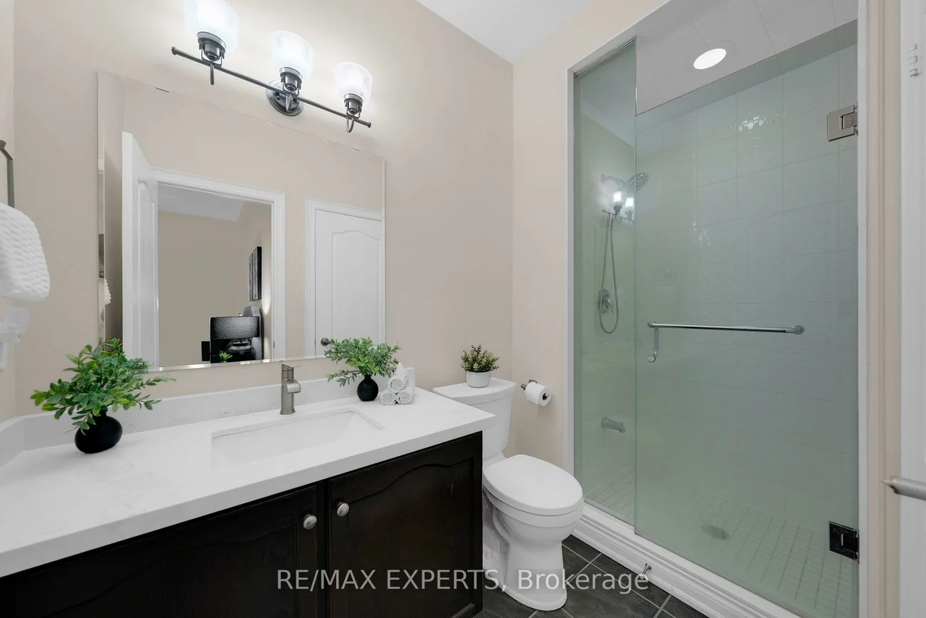 57, Hopkins, Bradford, Bradford West Gwillimbury