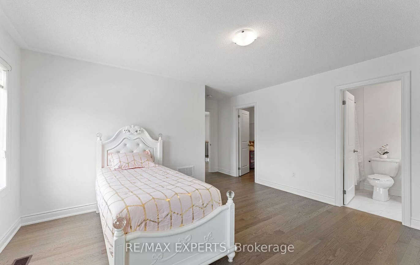 84, Culbert, Bradford, Bradford West Gwillimbury