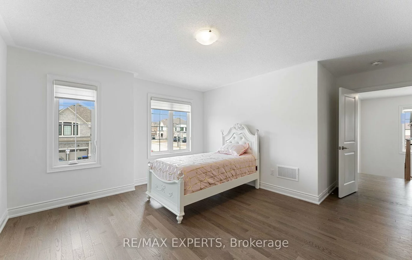 84, Culbert, Bradford, Bradford West Gwillimbury