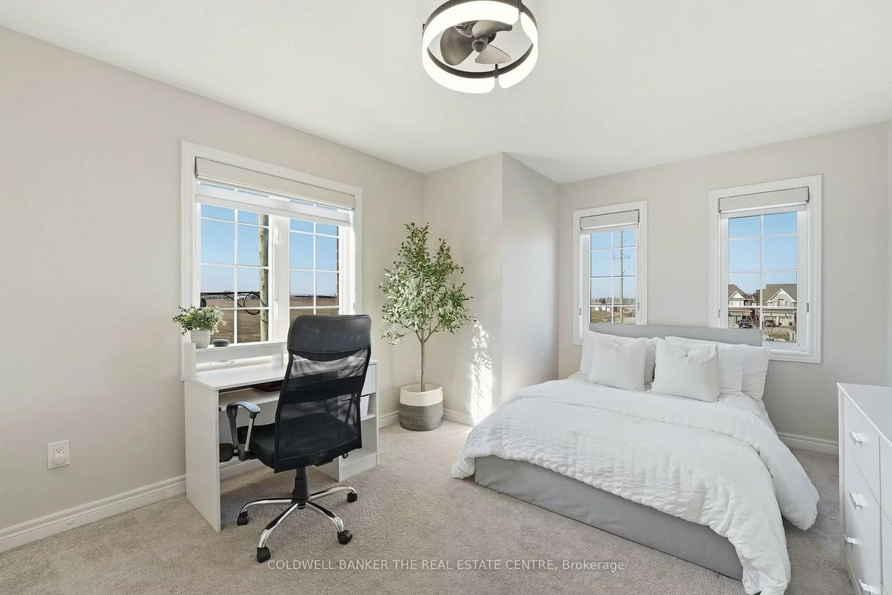 81, Romanelli, Bradford, Bradford West Gwillimbury