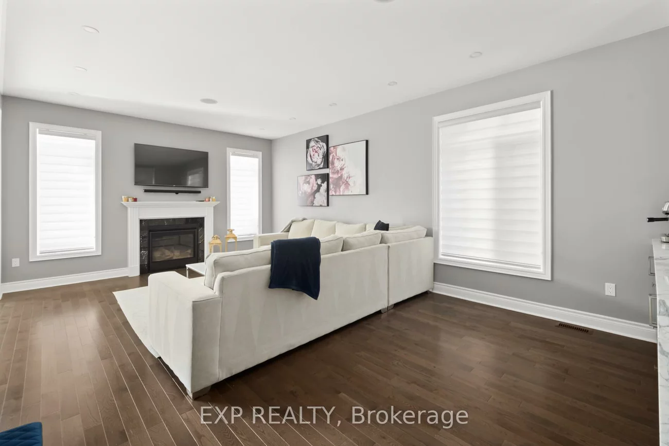 56, Lewis, Bradford, Bradford West Gwillimbury