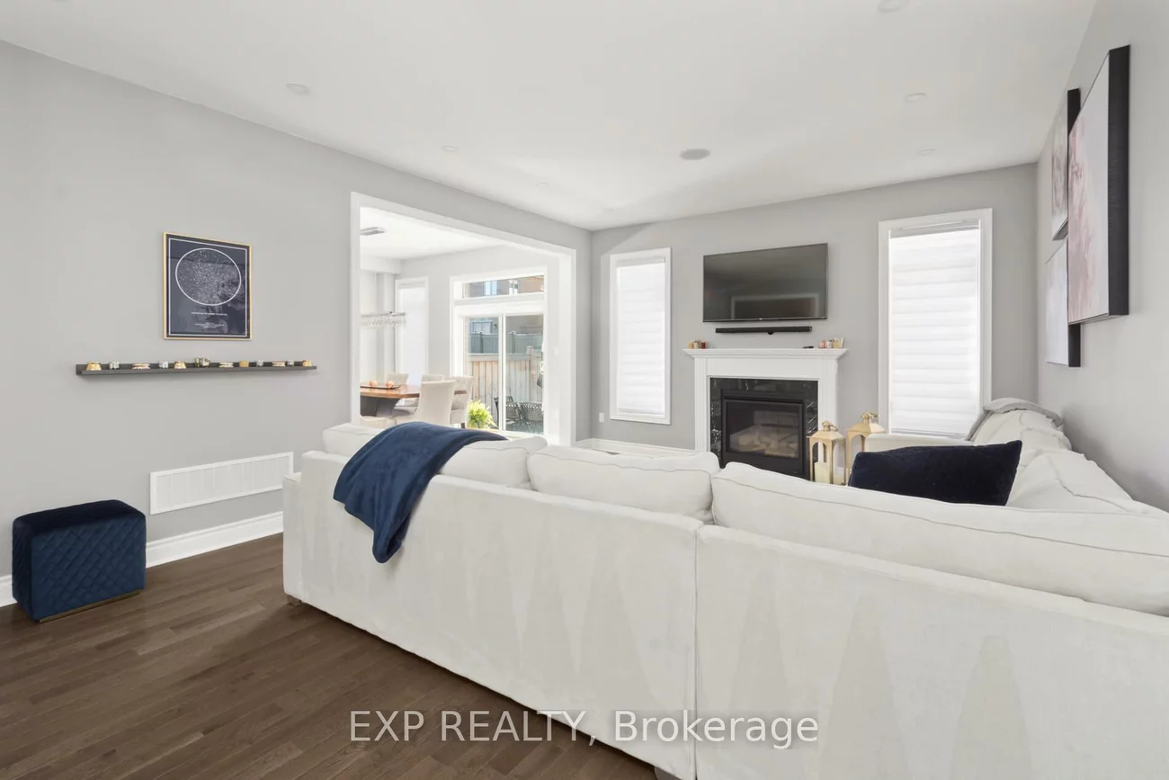 56, Lewis, Bradford, Bradford West Gwillimbury