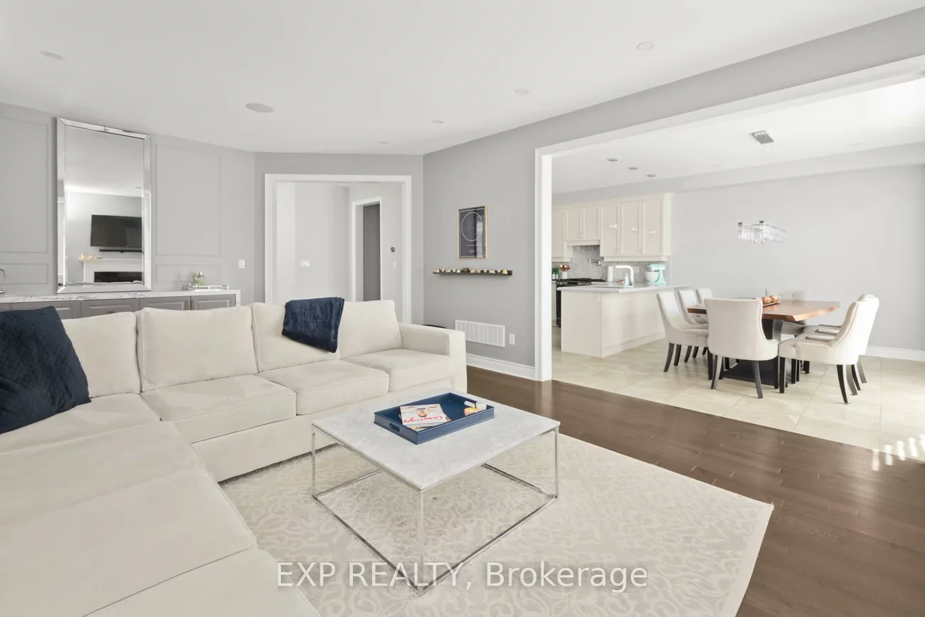 56, Lewis, Bradford, Bradford West Gwillimbury