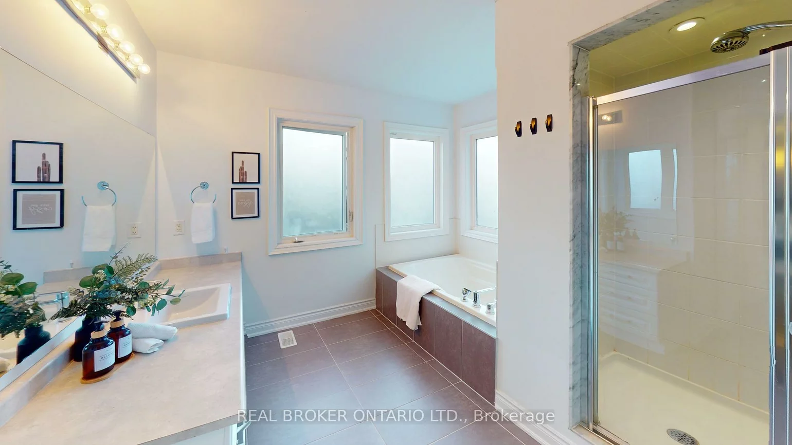 34, Kidd, Bradford, Bradford West Gwillimbury