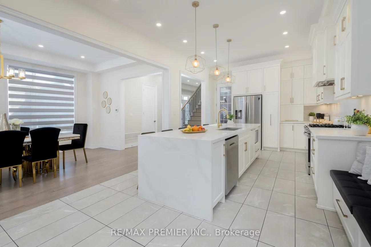 18, Inverness, Bradford, Bradford West Gwillimbury