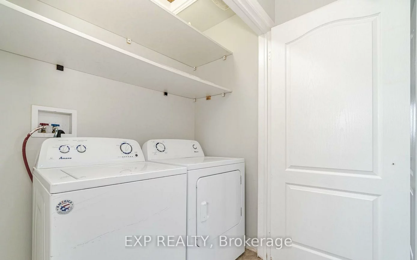 15, Lynn, Bradford, Bradford West Gwillimbury