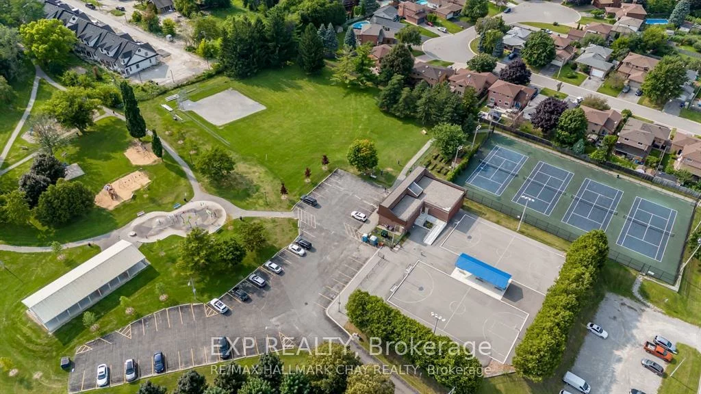 216, Colborne, Bradford, Bradford West Gwillimbury