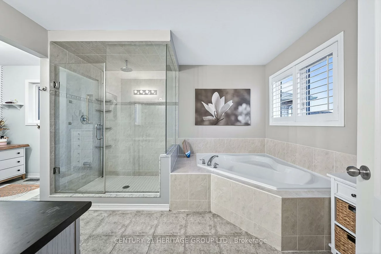 13, Richardson, Bradford, Bradford West Gwillimbury