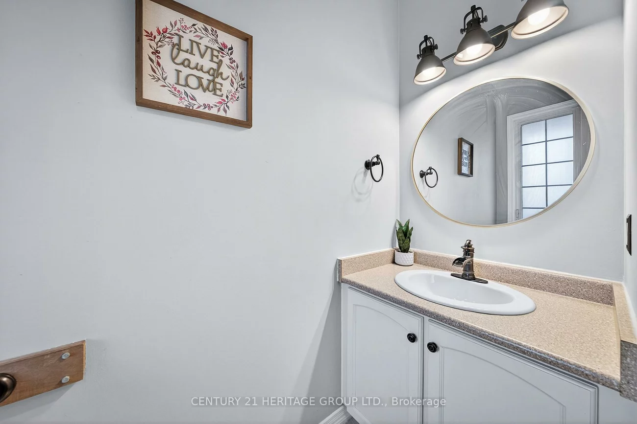 13, Richardson, Bradford, Bradford West Gwillimbury