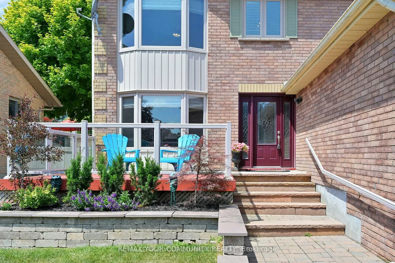 22, Hulst, Bradford, Bradford West Gwillimbury