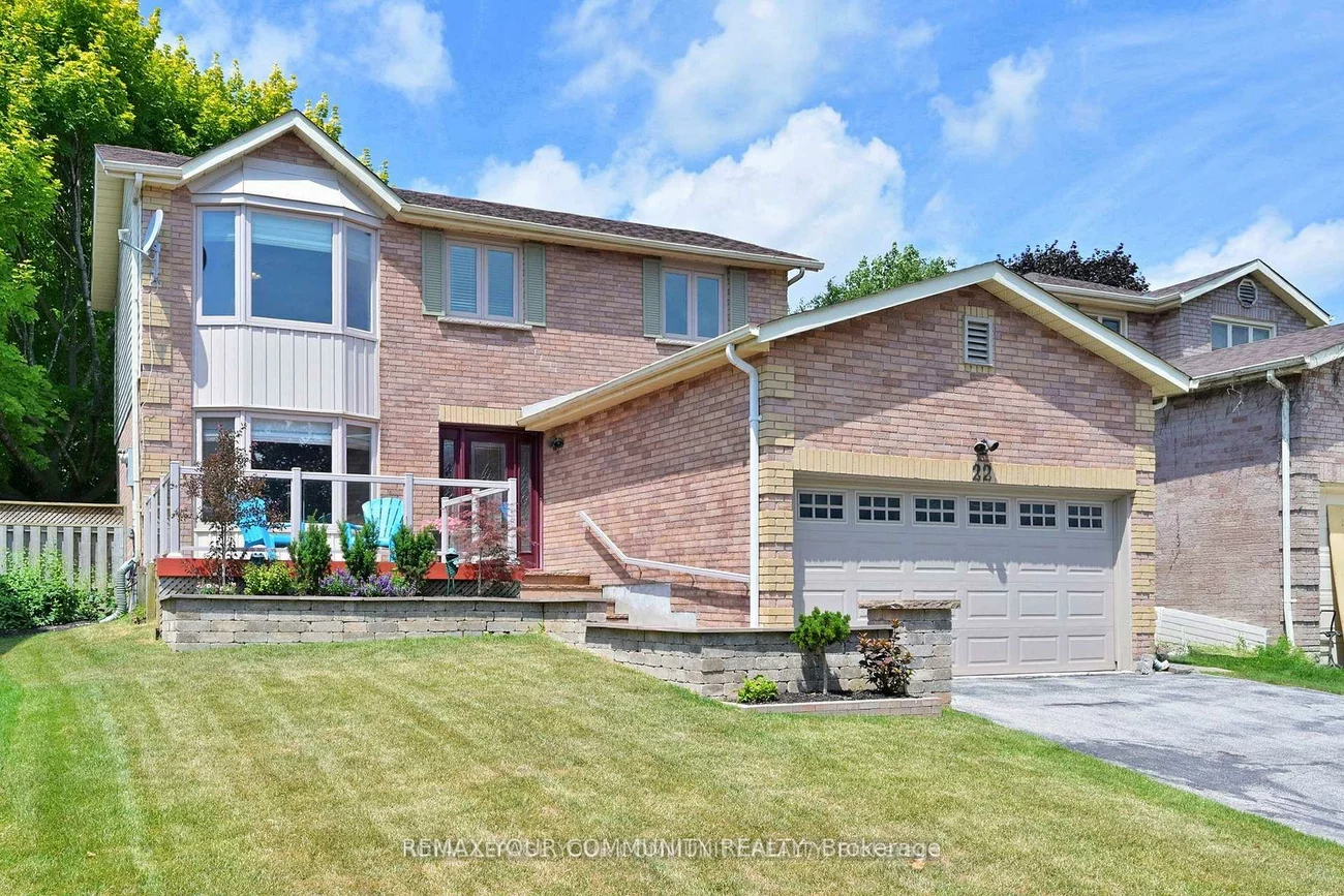 22, Hulst, Bradford, Bradford West Gwillimbury