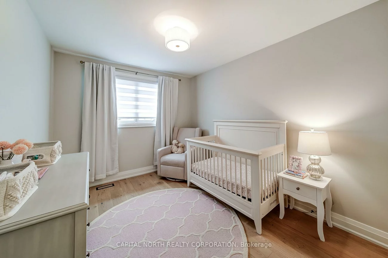 52, Wood, Bradford, Bradford West Gwillimbury