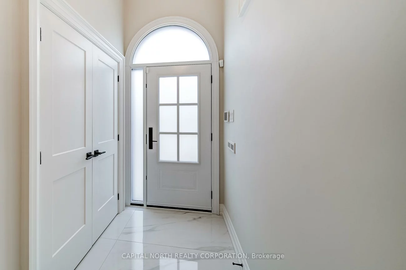 52, Wood, Bradford, Bradford West Gwillimbury