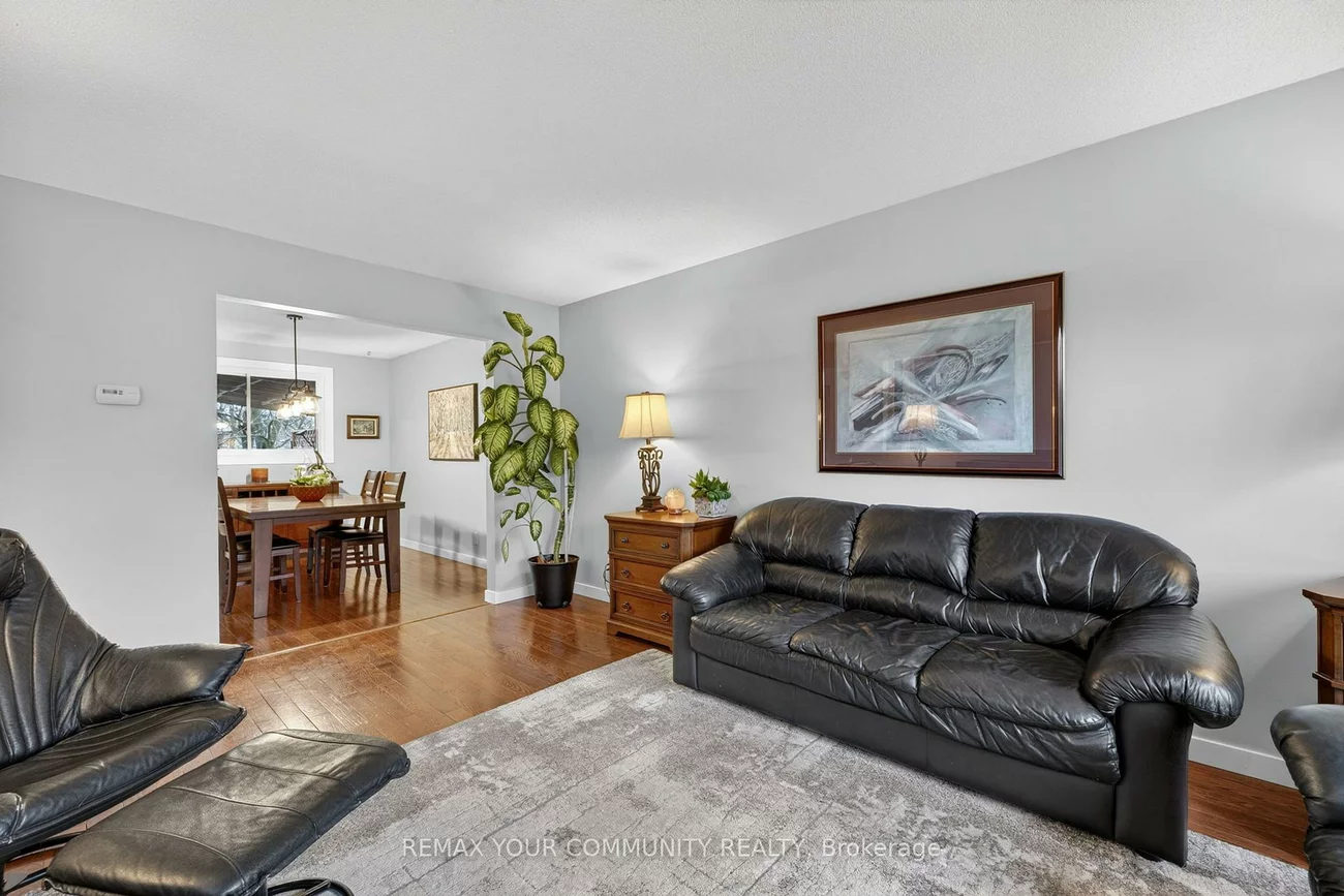 81, Crown, Bradford, Bradford West Gwillimbury