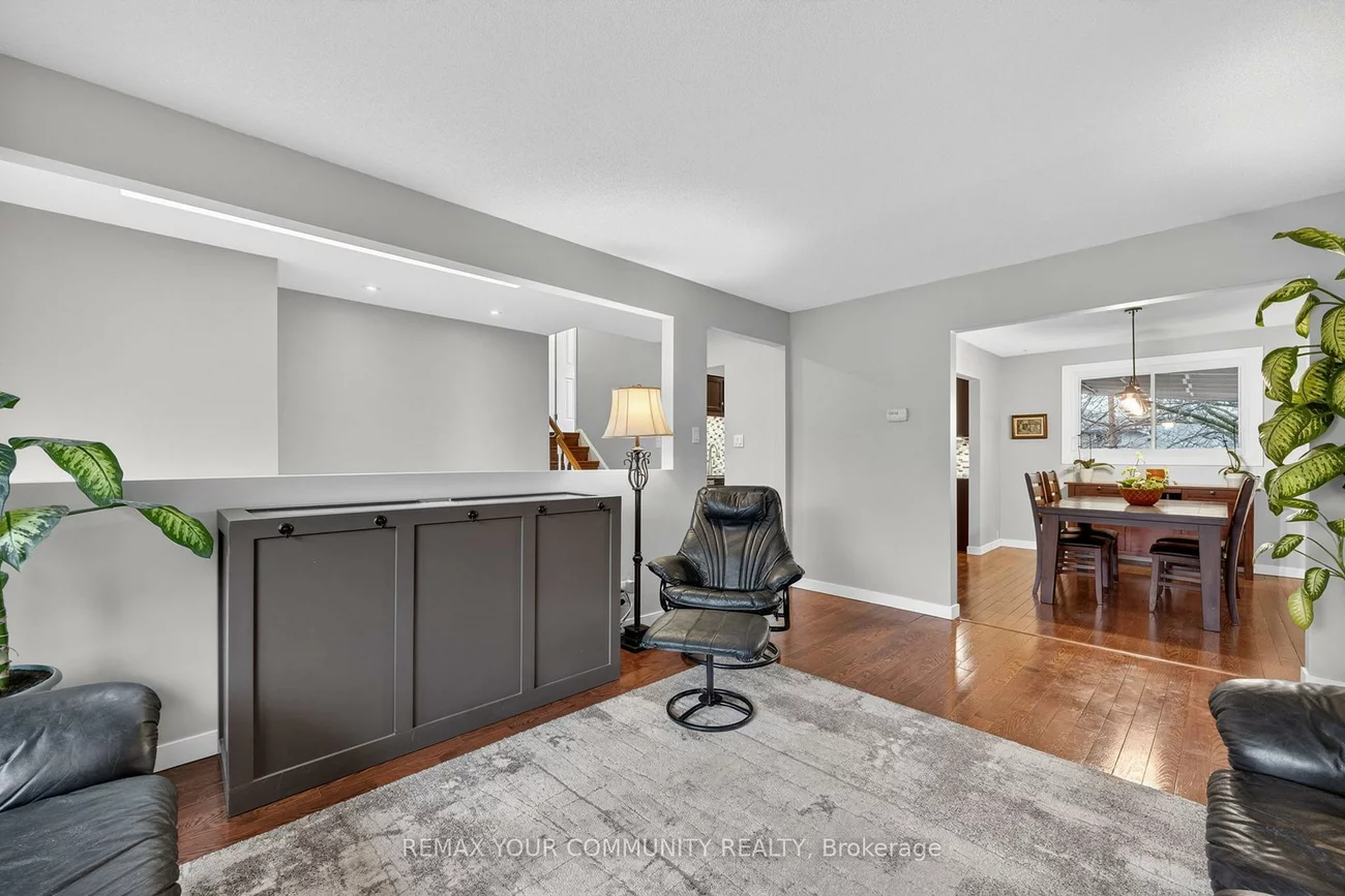 81, Crown, Bradford, Bradford West Gwillimbury