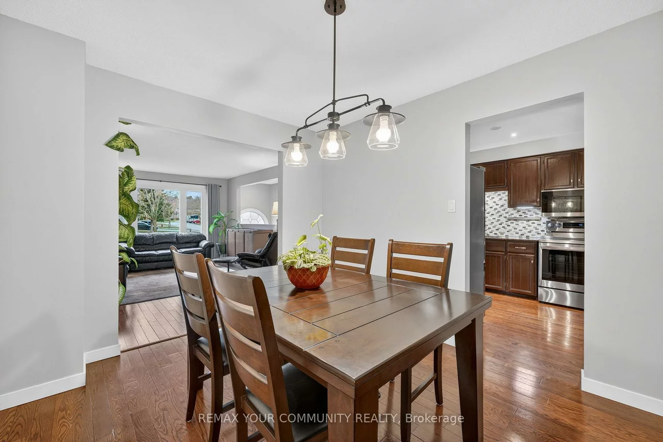 81, Crown, Bradford, Bradford West Gwillimbury