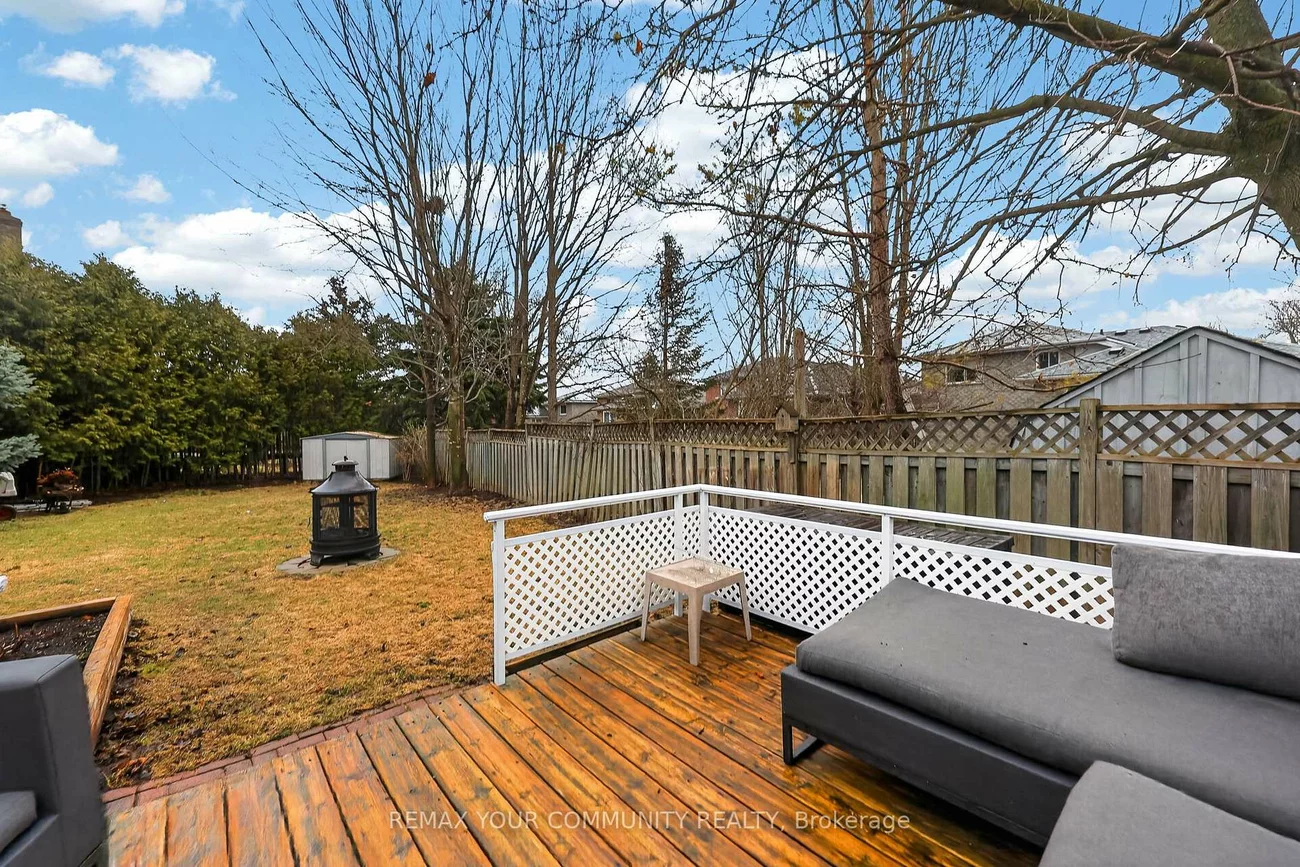 81, Crown, Bradford, Bradford West Gwillimbury
