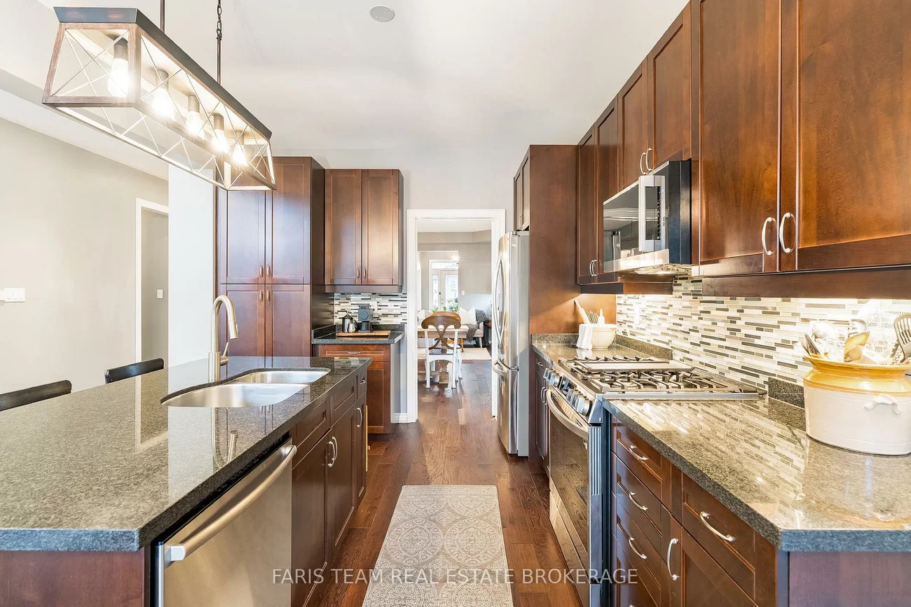 64, Milligan, Bradford, Bradford West Gwillimbury