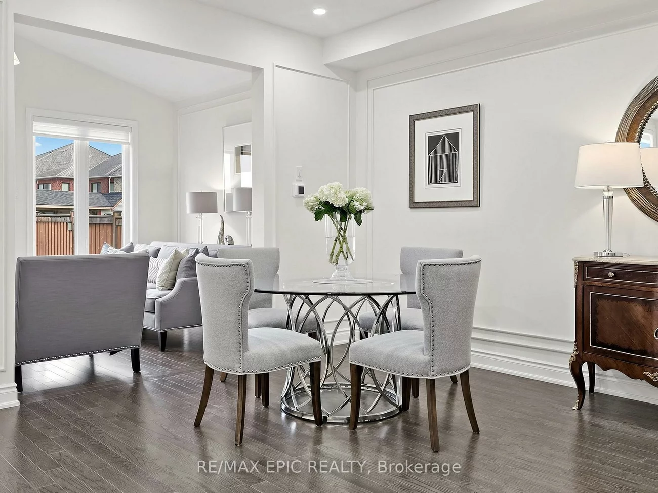 122, Scarlet, Bradford, Bradford West Gwillimbury