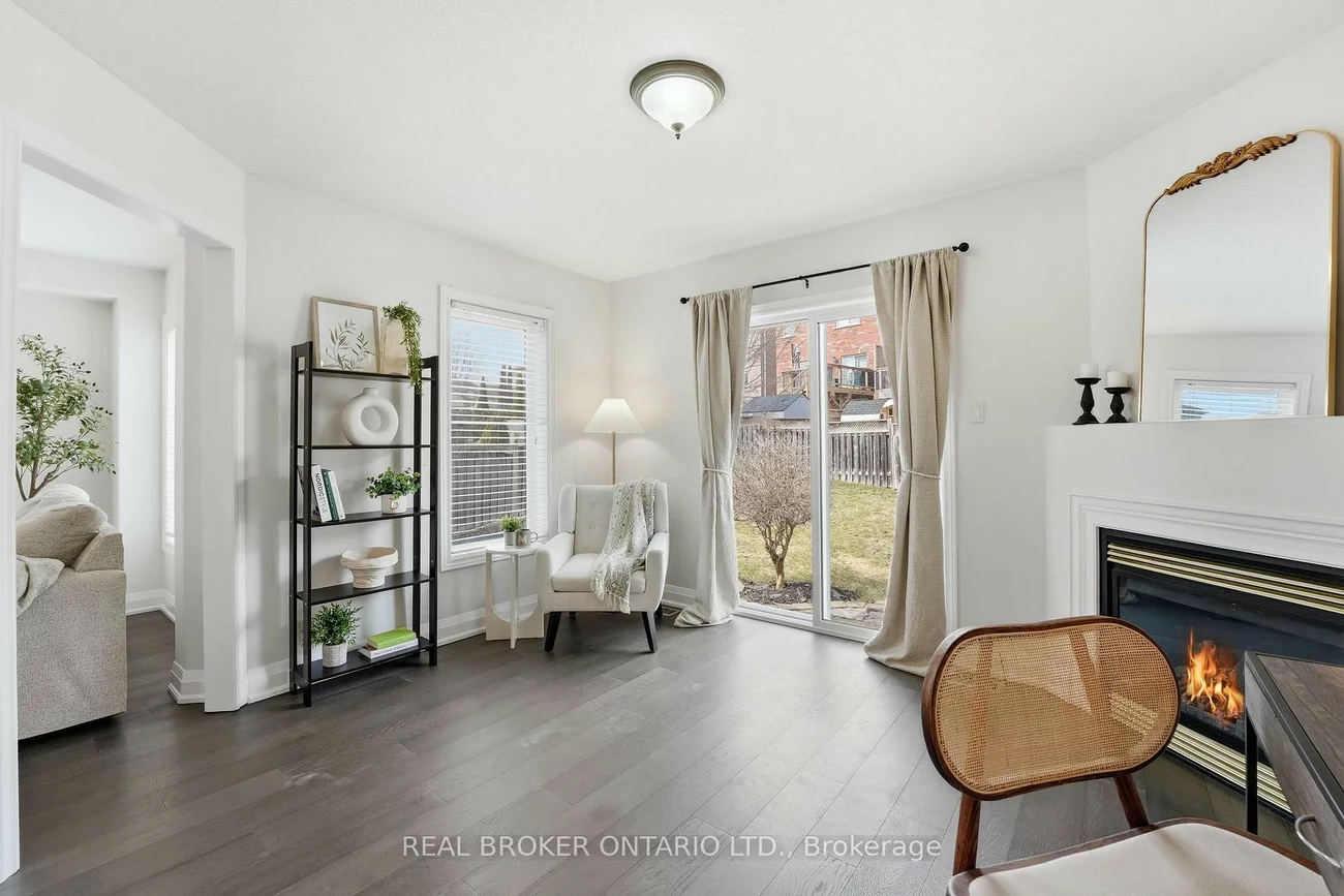 55, Christina, Bradford, Bradford West Gwillimbury