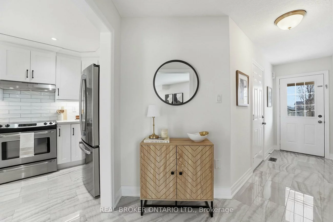 55, Christina, Bradford, Bradford West Gwillimbury