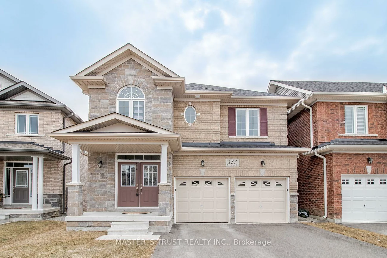 137, Brookview, Bradford, Bradford West Gwillimbury