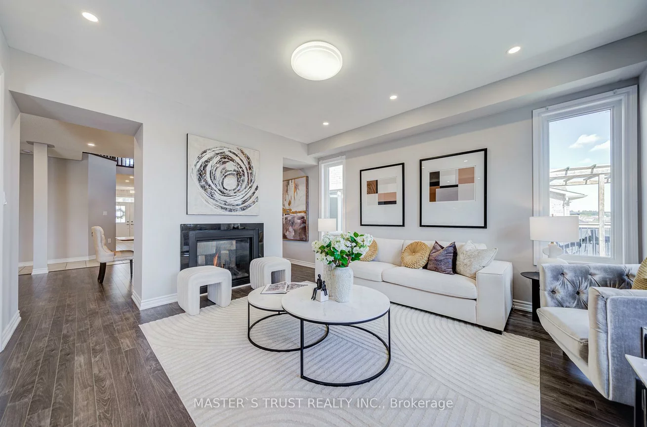 137, Brookview, Bradford, Bradford West Gwillimbury