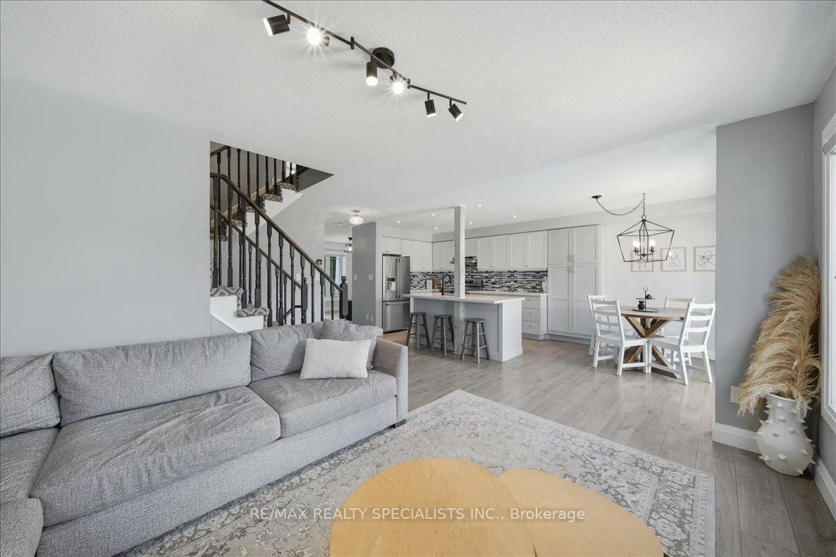 68, West Park, Bradford, Bradford West Gwillimbury