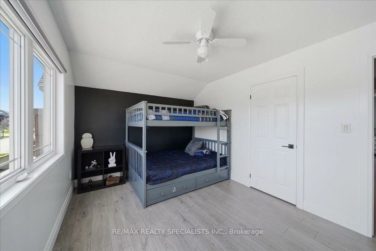 68, West Park, Bradford, Bradford West Gwillimbury