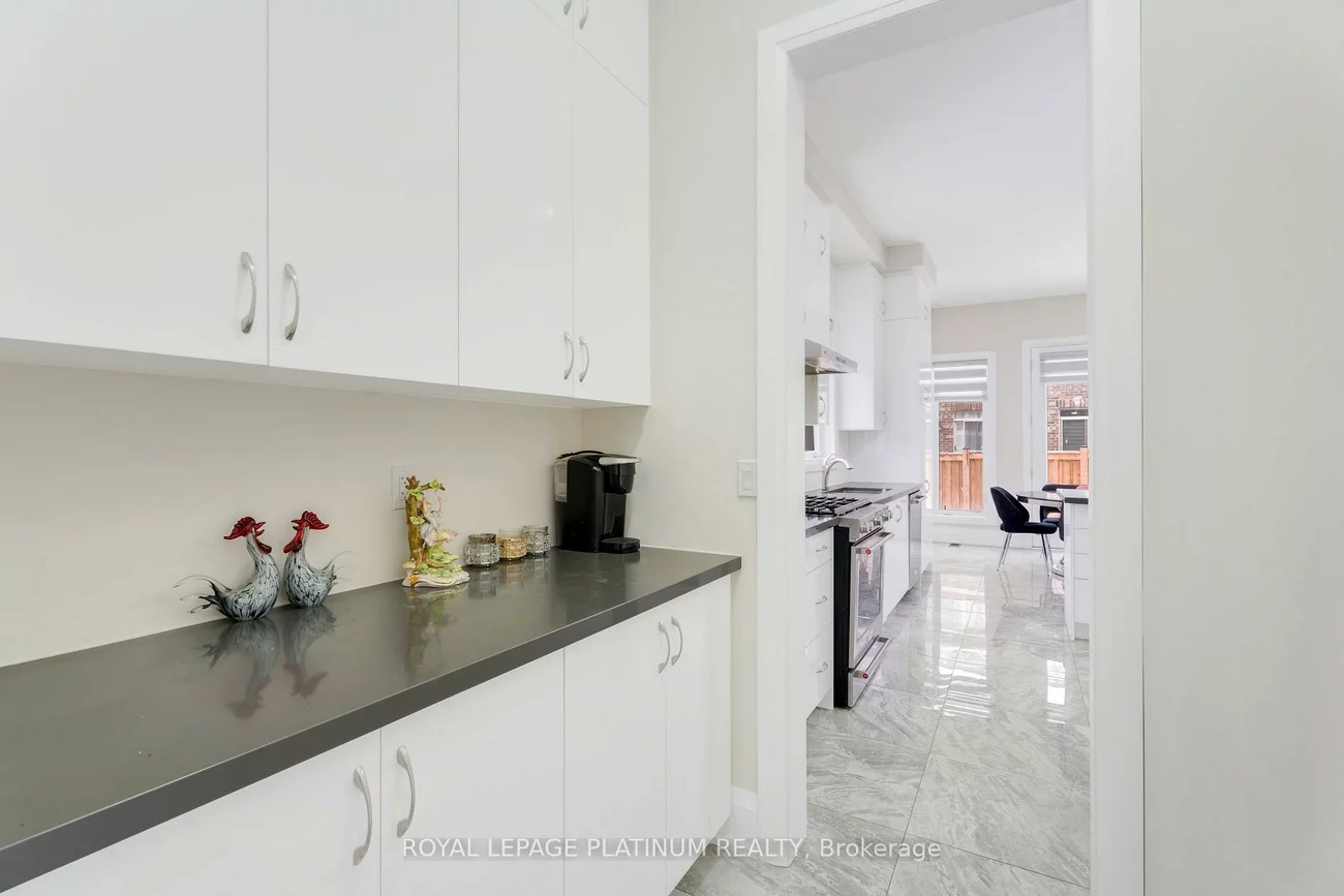 49, Westlake, Bradford, Bradford West Gwillimbury