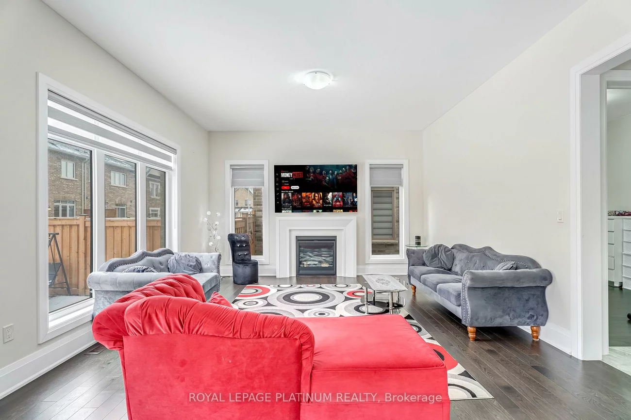 49, Westlake, Bradford, Bradford West Gwillimbury