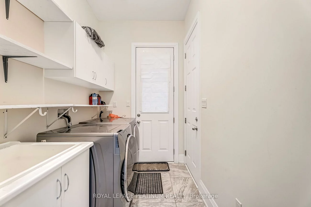 49, Westlake, Bradford, Bradford West Gwillimbury