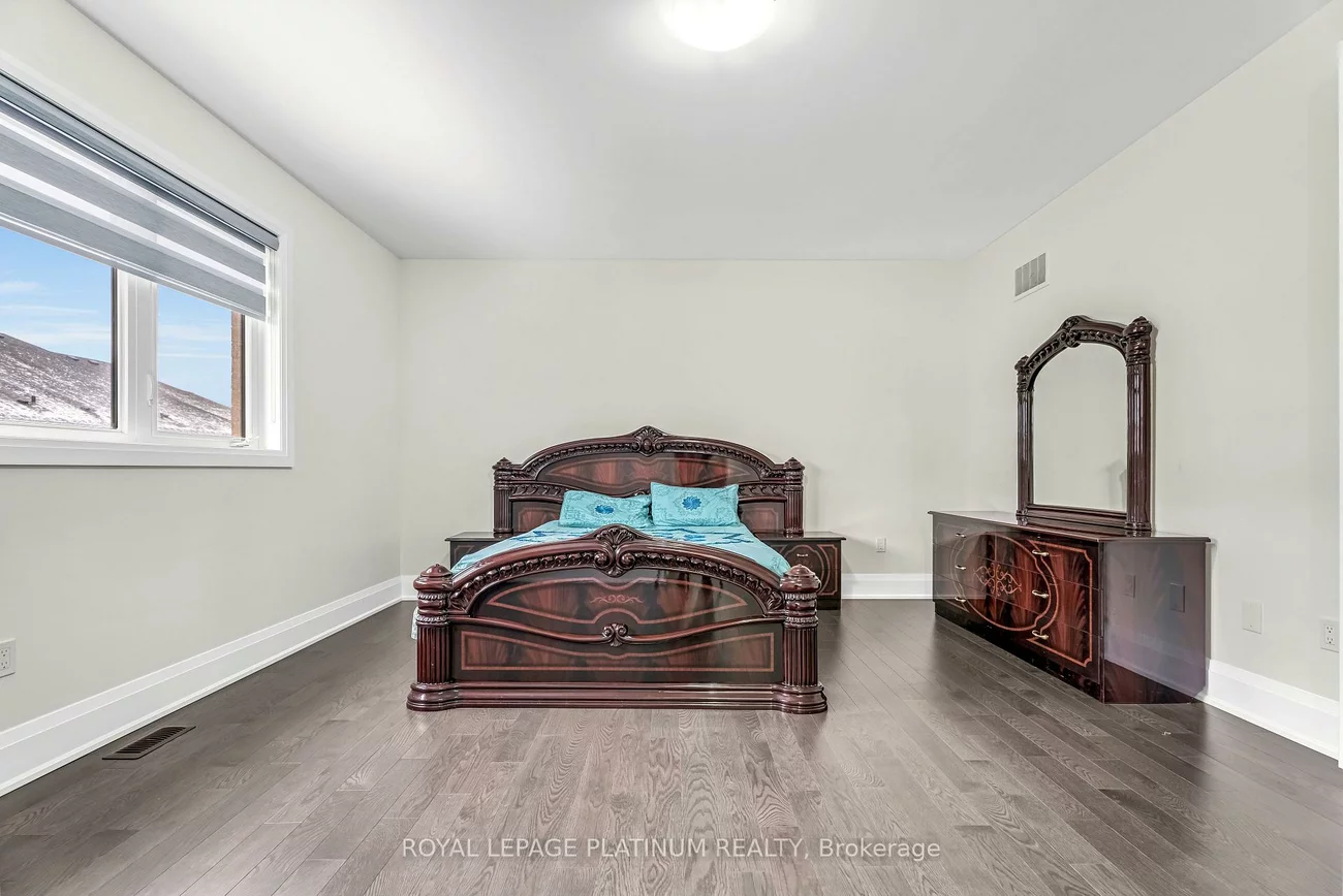 49, Westlake, Bradford, Bradford West Gwillimbury