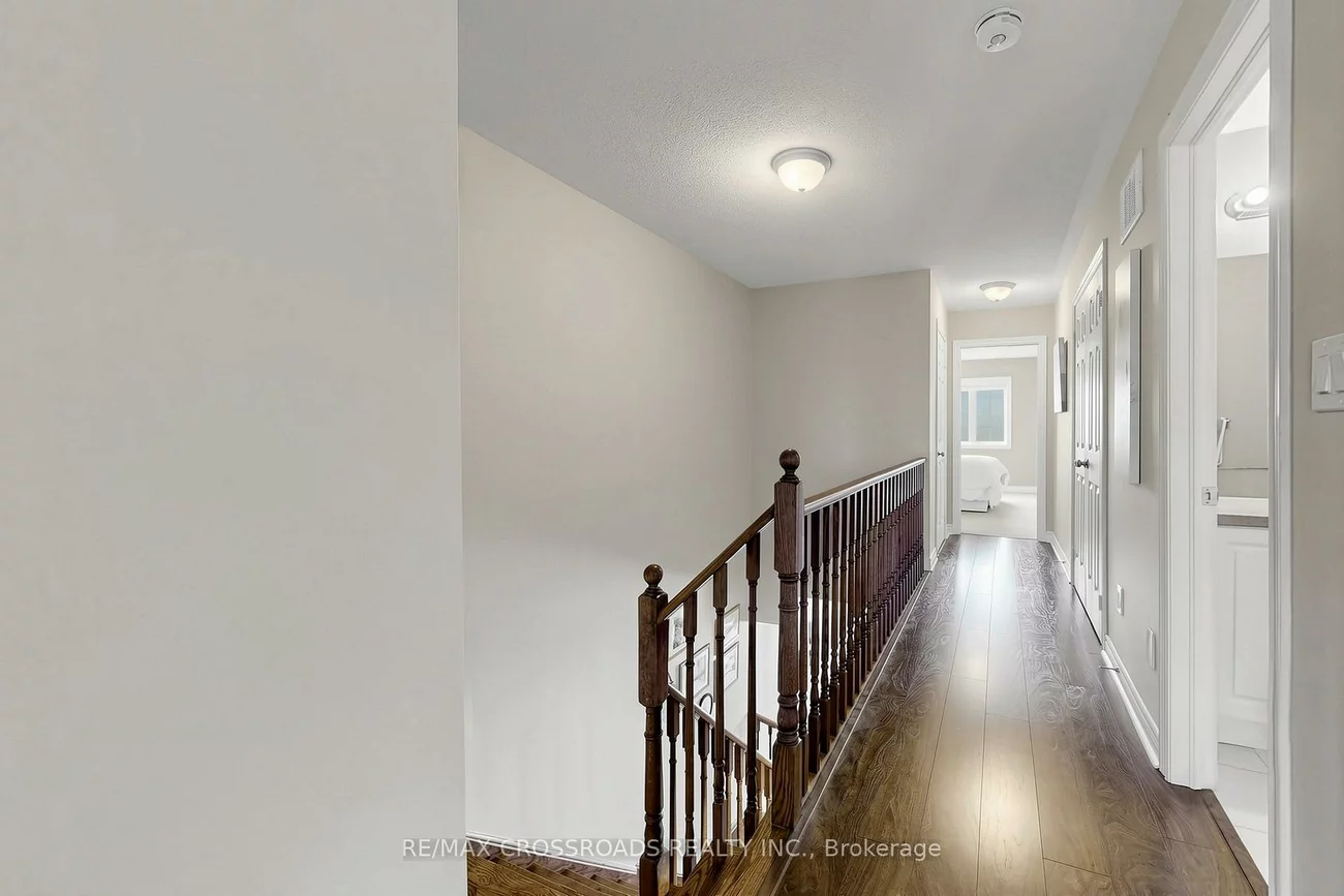 6, Angela, Bradford, Bradford West Gwillimbury