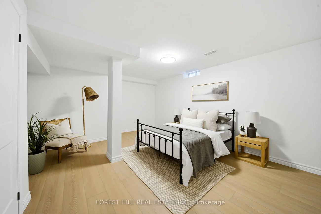 43, Milligan, Bradford, Bradford West Gwillimbury