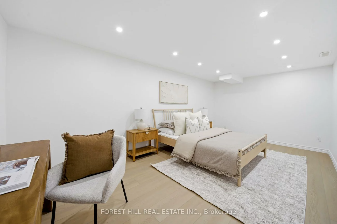 43, Milligan, Bradford, Bradford West Gwillimbury