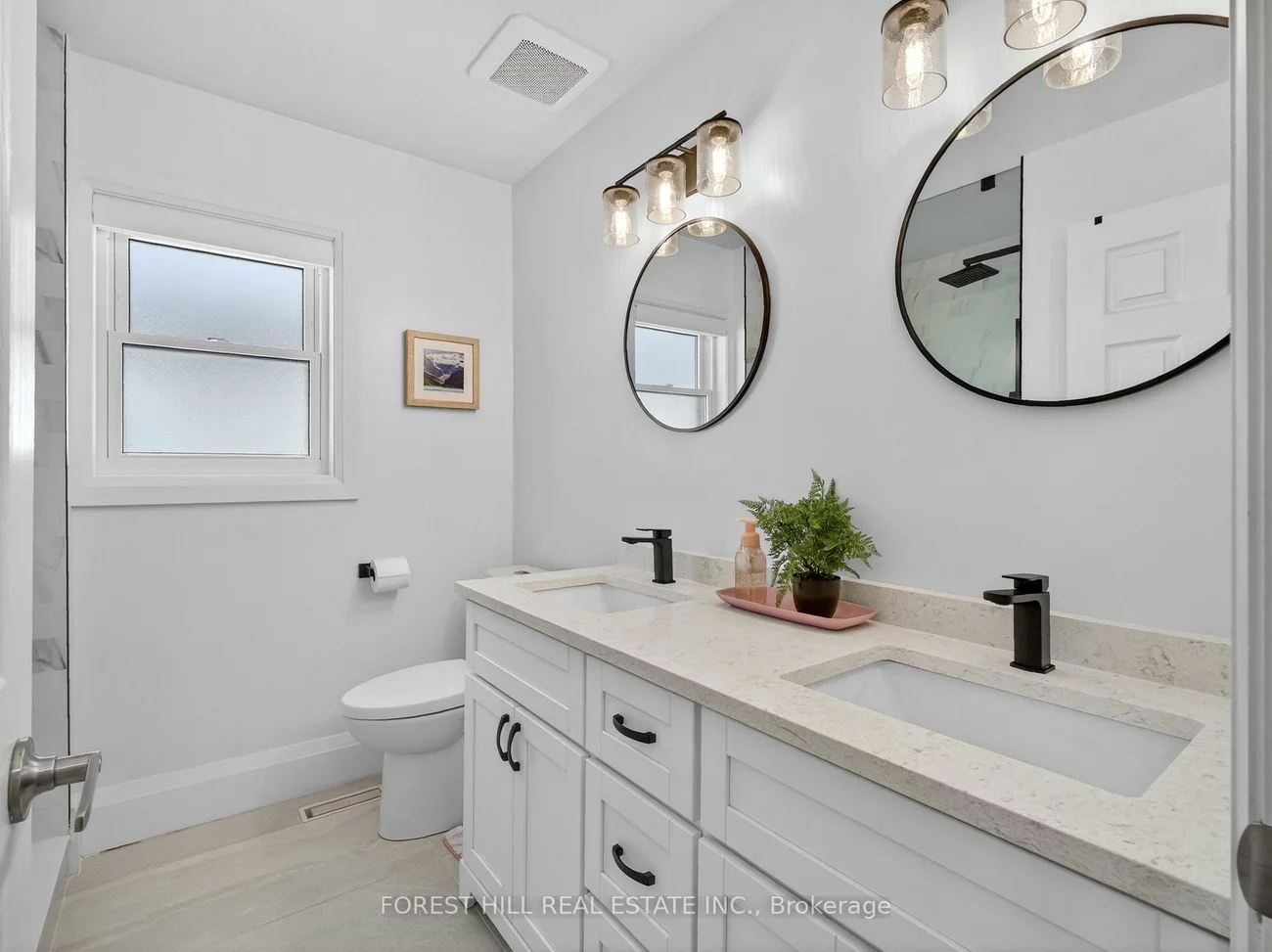 92, Noble, Bradford, Bradford West Gwillimbury