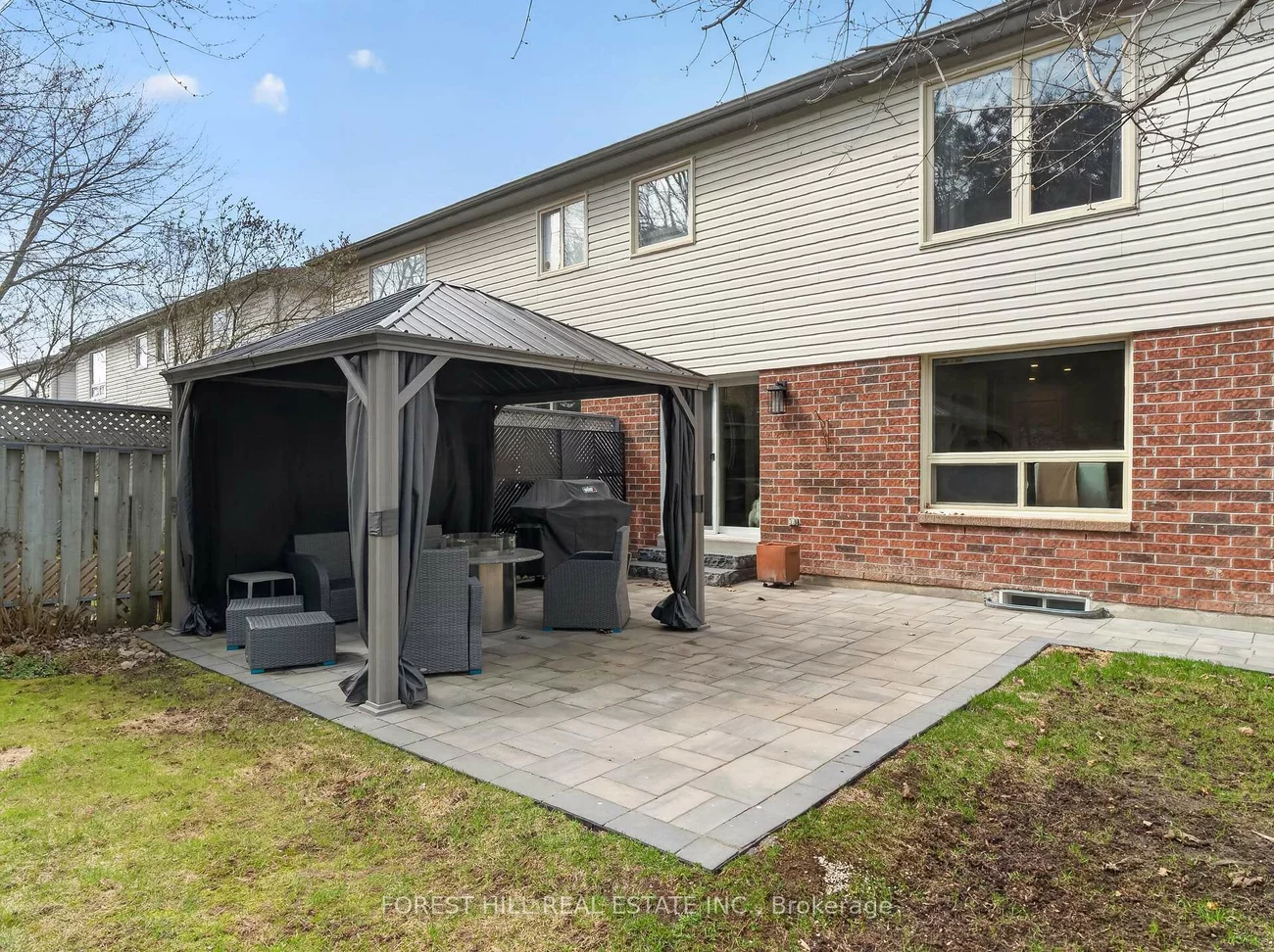 92, Noble, Bradford, Bradford West Gwillimbury