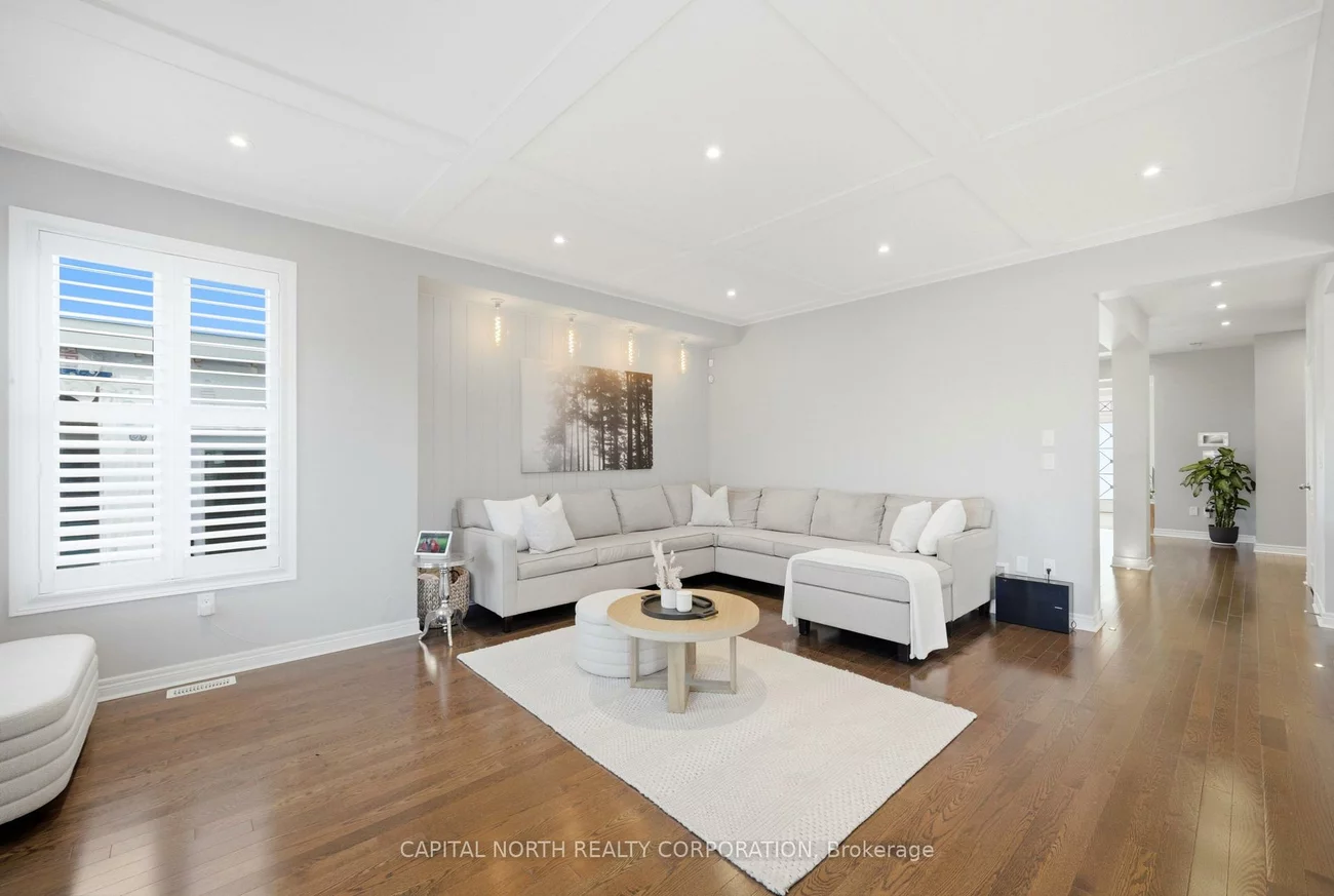 72, Jewelwing, Bradford, Bradford West Gwillimbury