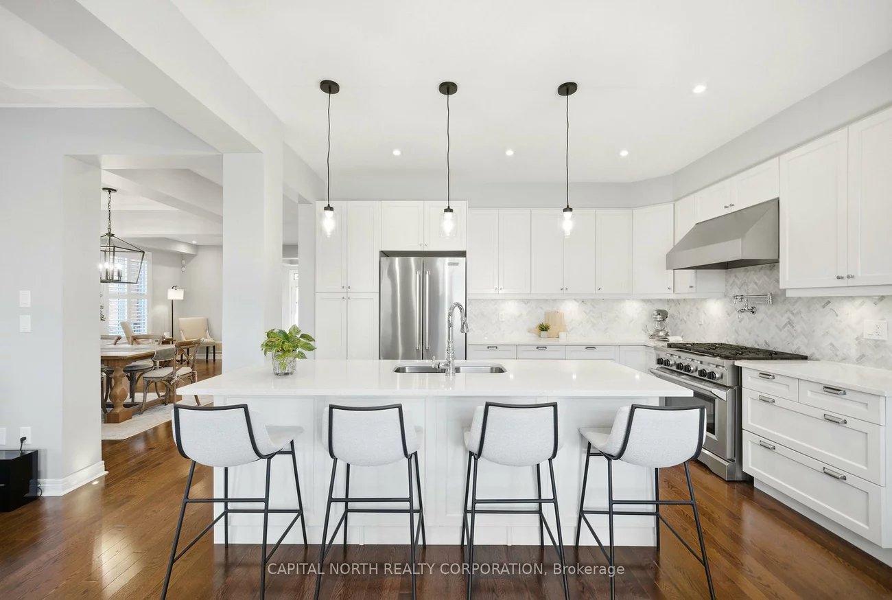 72, Jewelwing, Bradford, Bradford West Gwillimbury