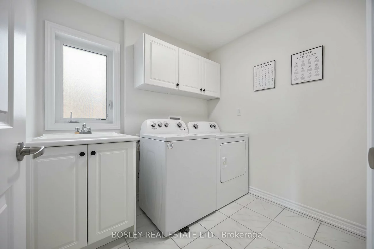 29, Ferragine, Bradford, Bradford West Gwillimbury