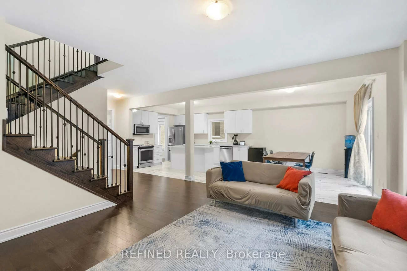 150, Heritage, Bradford, Bradford West Gwillimbury