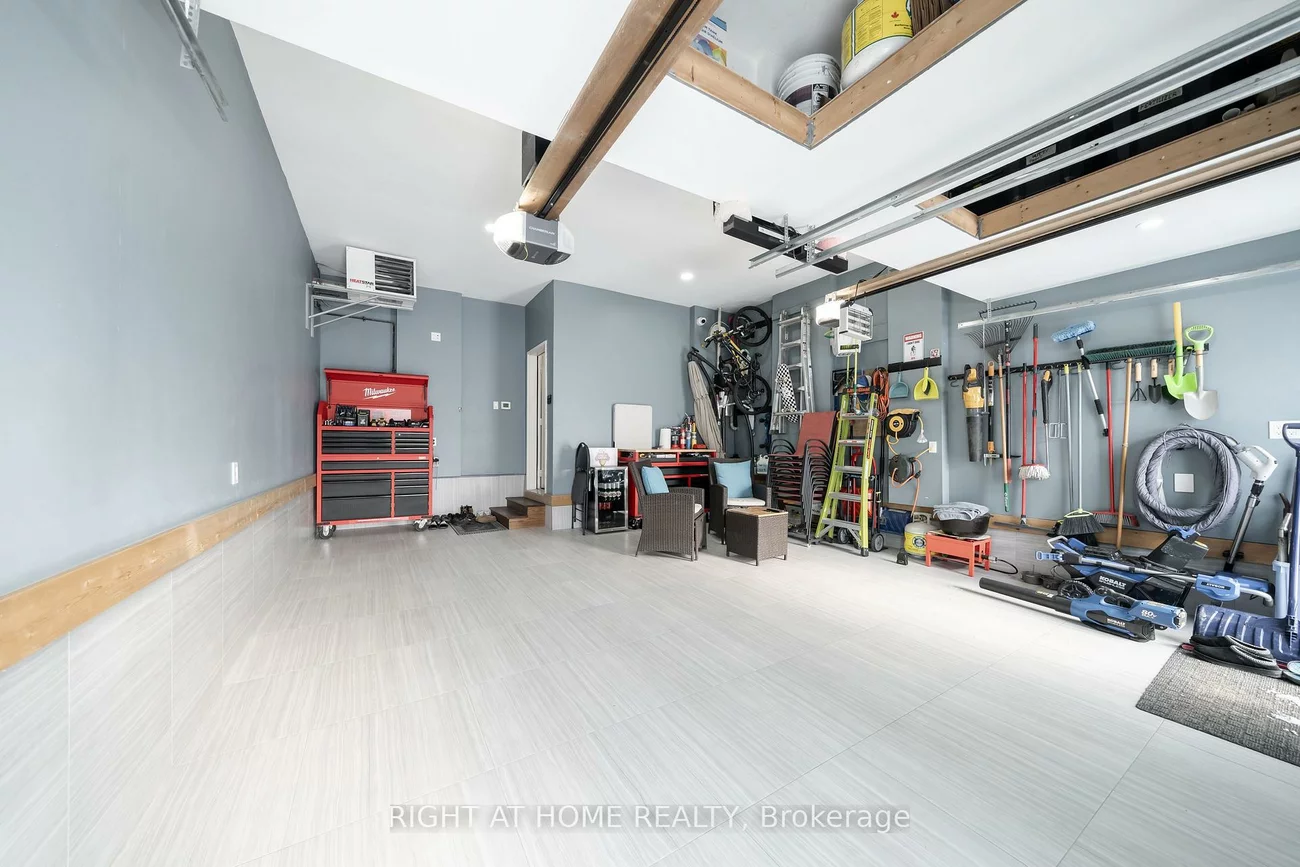 12, Tupling, Bradford, Bradford West Gwillimbury