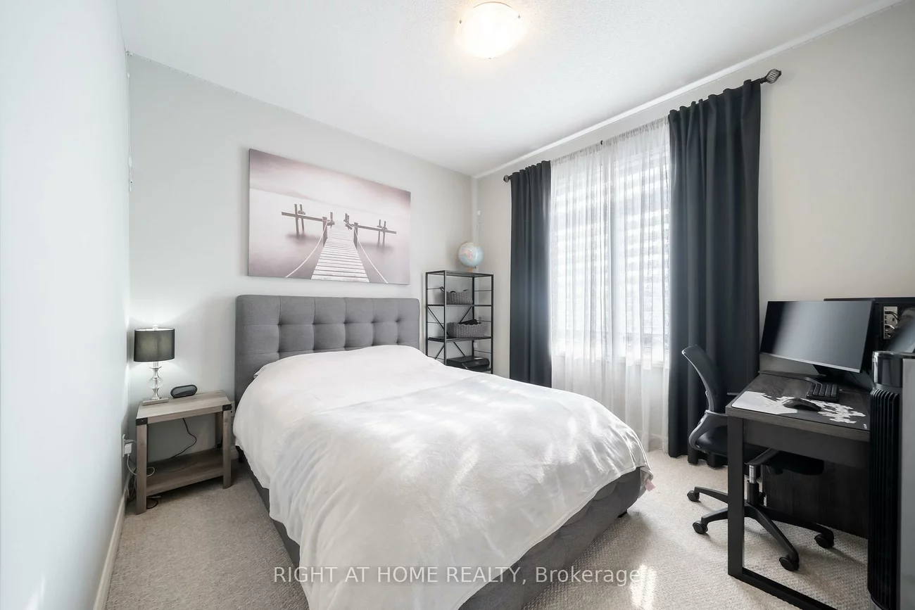 12, Tupling, Bradford, Bradford West Gwillimbury