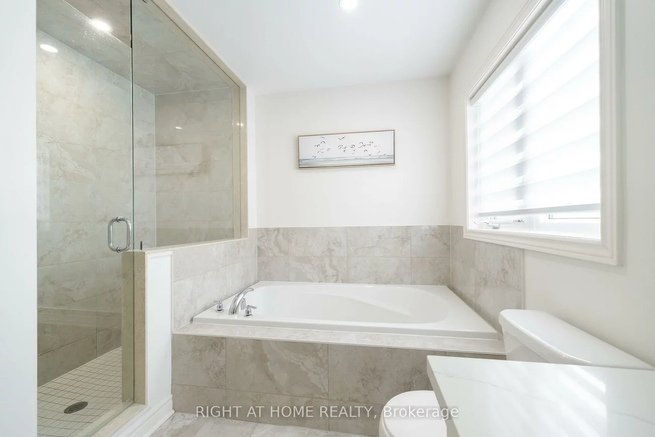 12, Tupling, Bradford, Bradford West Gwillimbury